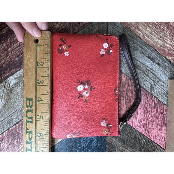 Coach F34316 Red Coated Canvas Baby Bouquet Corner Zip Wristlet Purse Wallet NWT - Picture 10 of 11